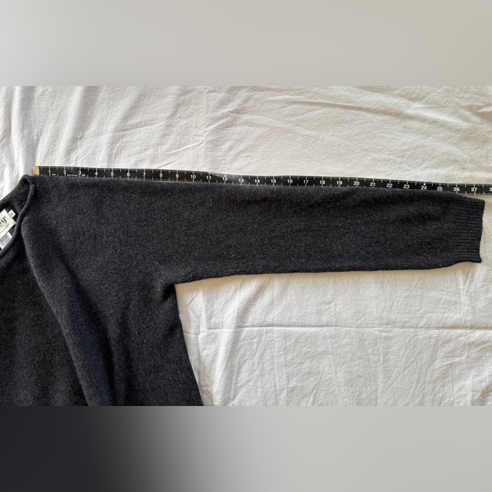 Harley of Scotland Women’s Cashmere/ Merino Rolled Neck Sweater - Small - Picture 3 of 10